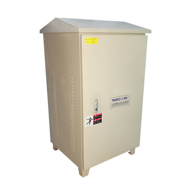 Economia de energia trifásica exterior do estabilizador 20KVA 50Hz 380V 400V da tensão