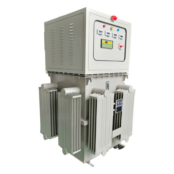 O óleo imergiu o estabilizador trifásico AVR 1000KVA 380V da tensão com indicação digital