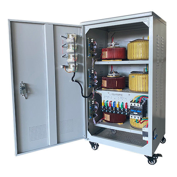 Tipo trifásico estabilizador metálico do servo motor da elevada precisão do laser de SGZ-30KVA da tensão AC